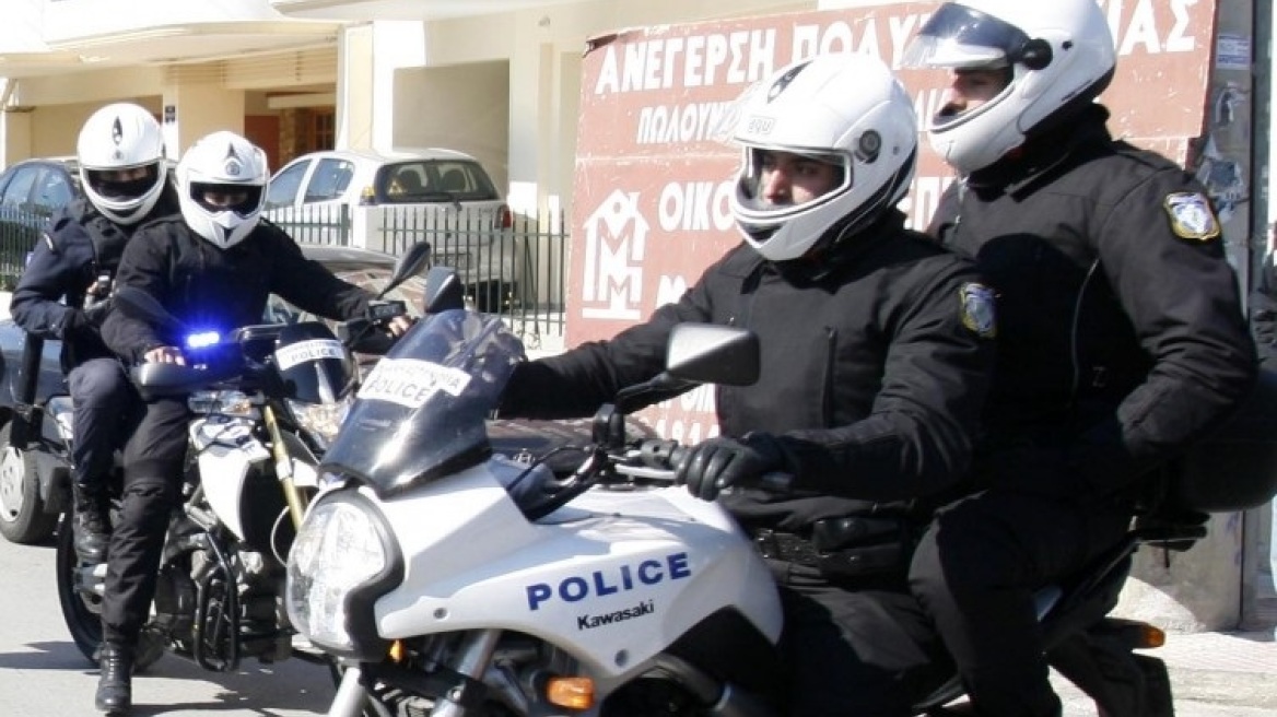 Δύο συλλήψεις για διακίνηση ναρκωτικών στο Περιστέρι