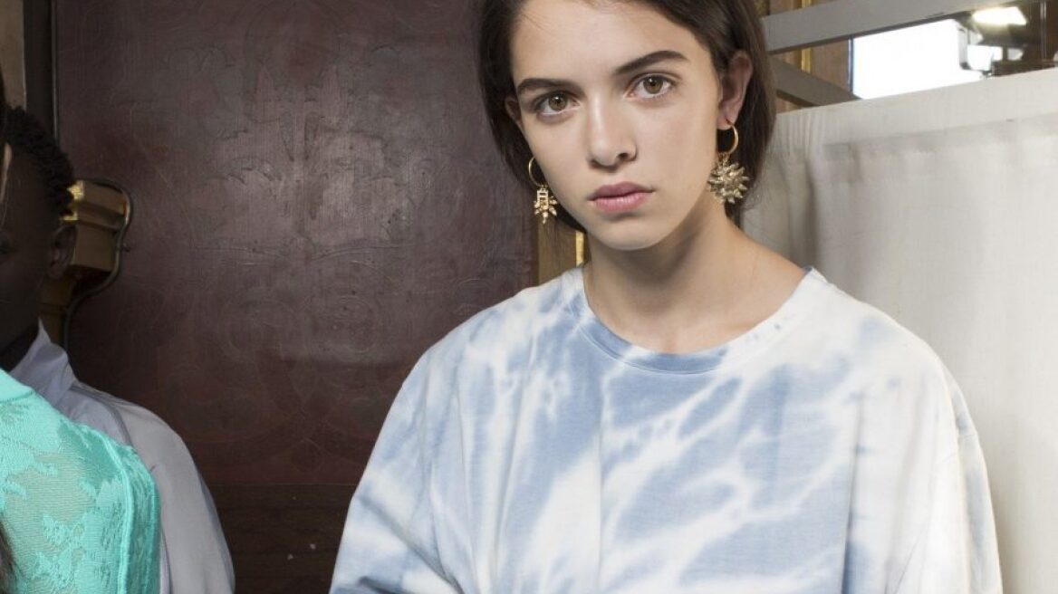 Aυτό το Mango φόρεμα μας θυμίζει Stella McCartney και κοστίζει 50 ευρώ 