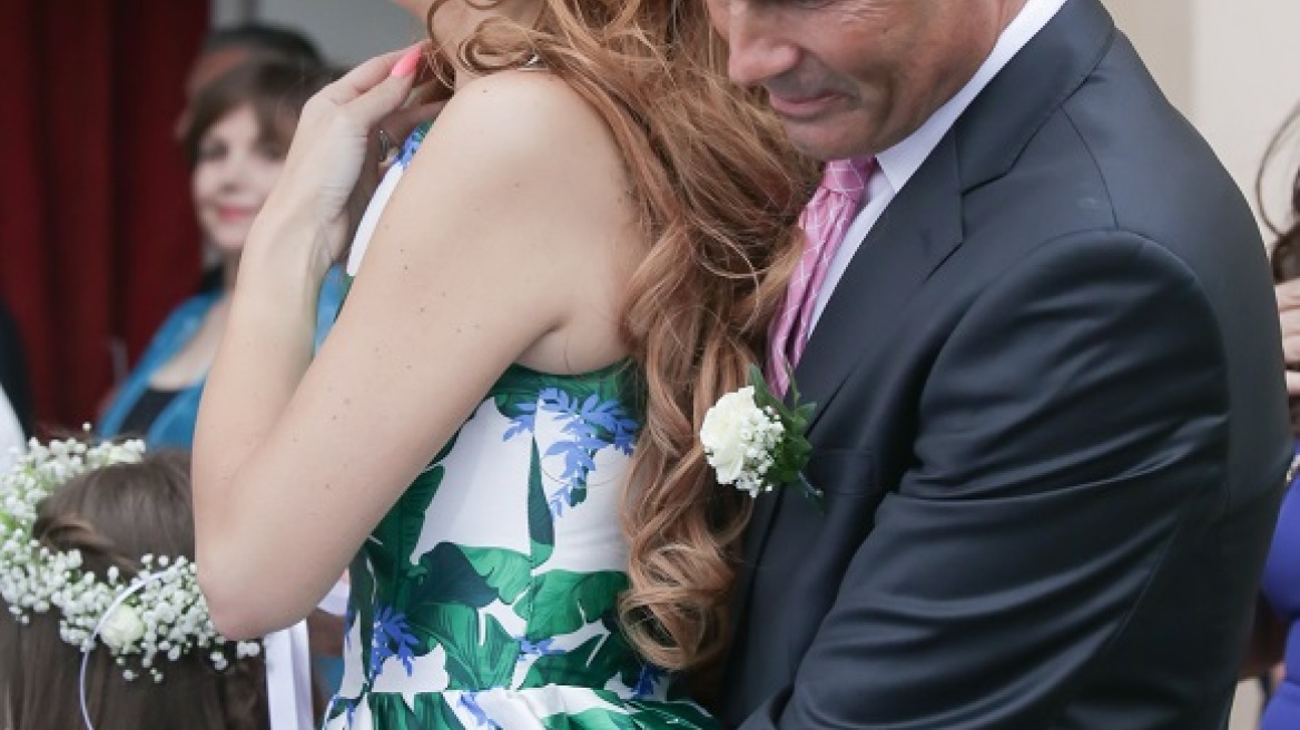 H Mαρία Μενούνος έγινε κουμπάρα σε ένα γάμο στην Κρήτη 