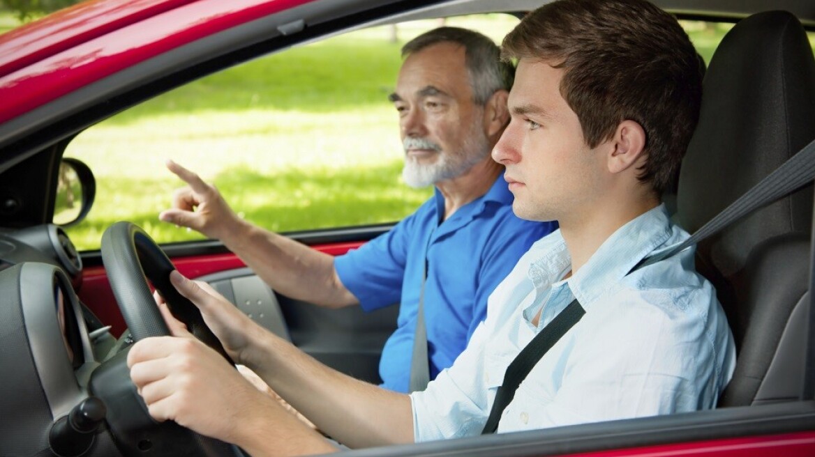 Δίπλωμα οδήγησης στα 17 έτη-Τι πρέπει να γνωρίζετε