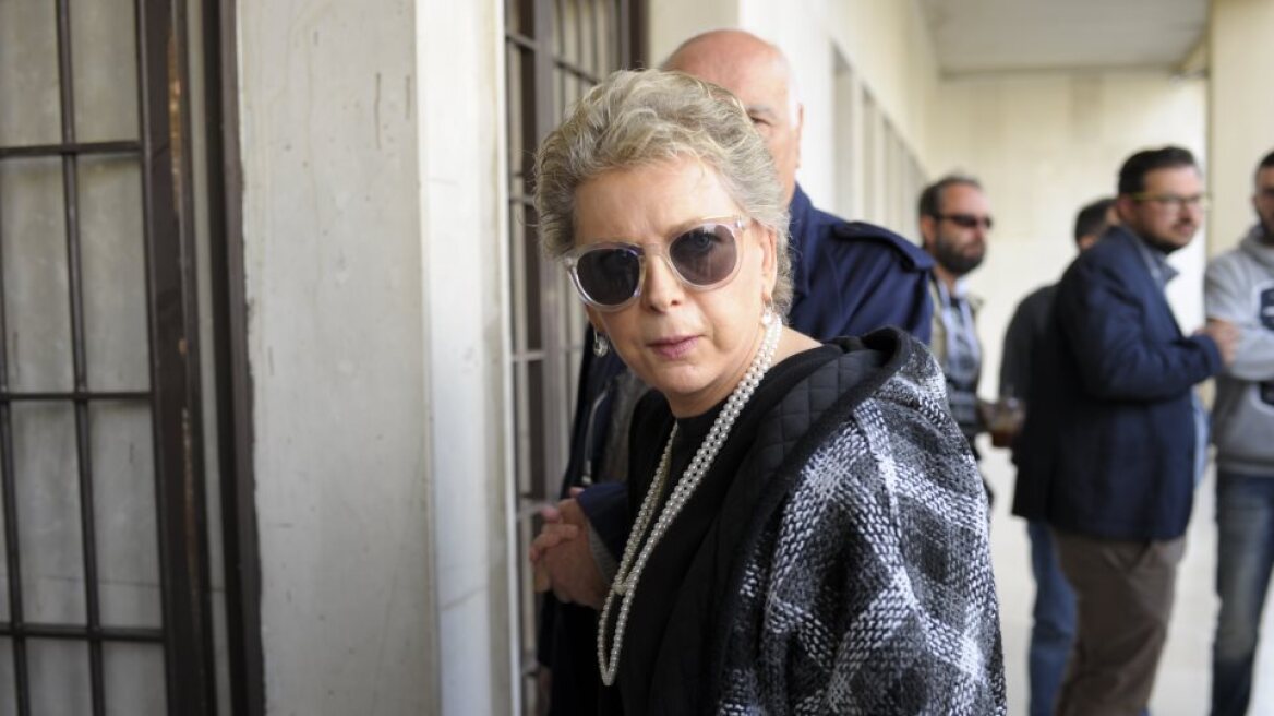 Έλενα Ακρίτα για την αυτοκτονία της 14χρονης: Κι εγώ είχα ερωτευτεί στα 15 μου, αλλά...