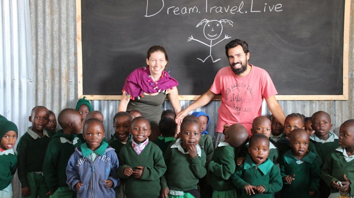 Η τρελή ιδέα του Έλπι και της Δώρας