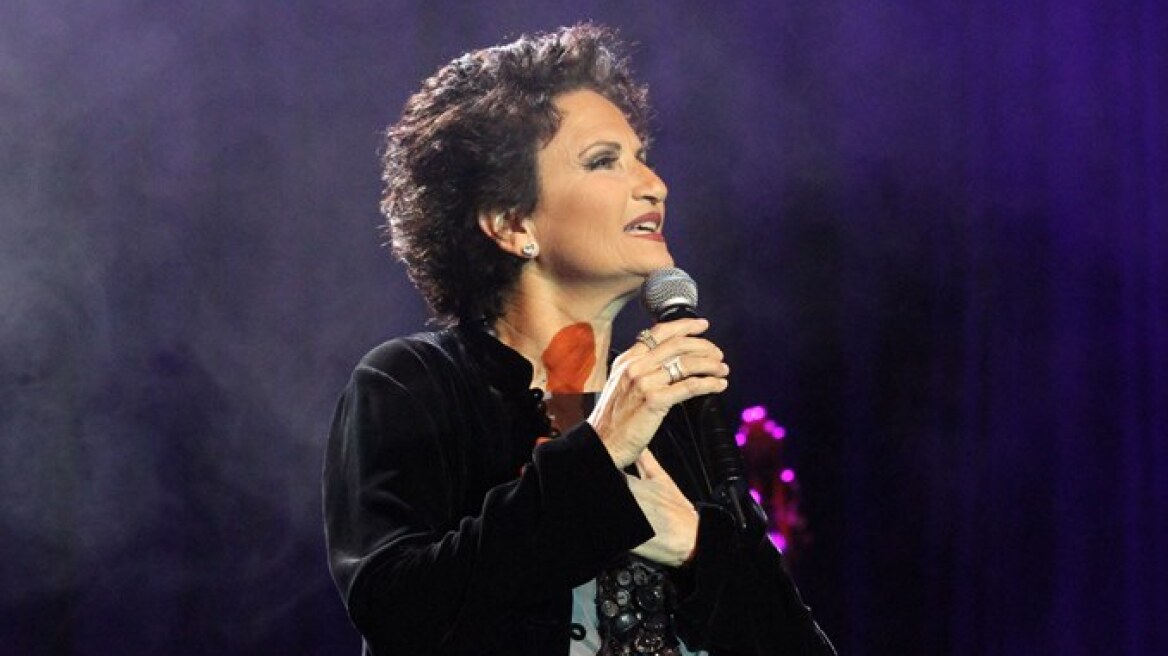 Η Άλκηστις Πρωτοψάλτη σε μια μοναδική συναυλία στη Θεσσαλονίκη