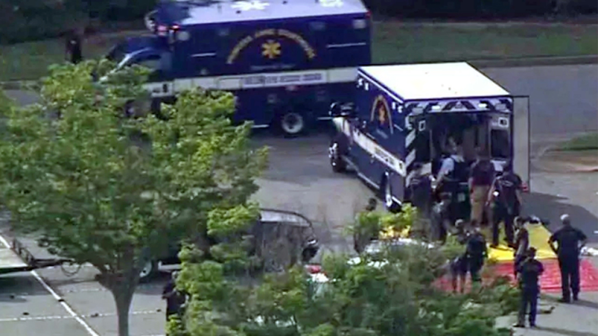 Μακελειό στη Βιρτζίνια: Δυσαρεστημένος υπάλληλος ο 40χρονος μηχανικός που σκότωσε 12 άτομα