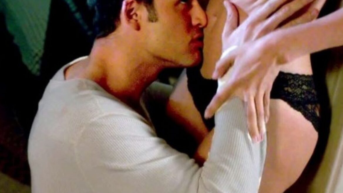 Αυτές είναι οι 5 στάσεις που τρελαίνουν τις γυναίκες στο κρεβάτι 