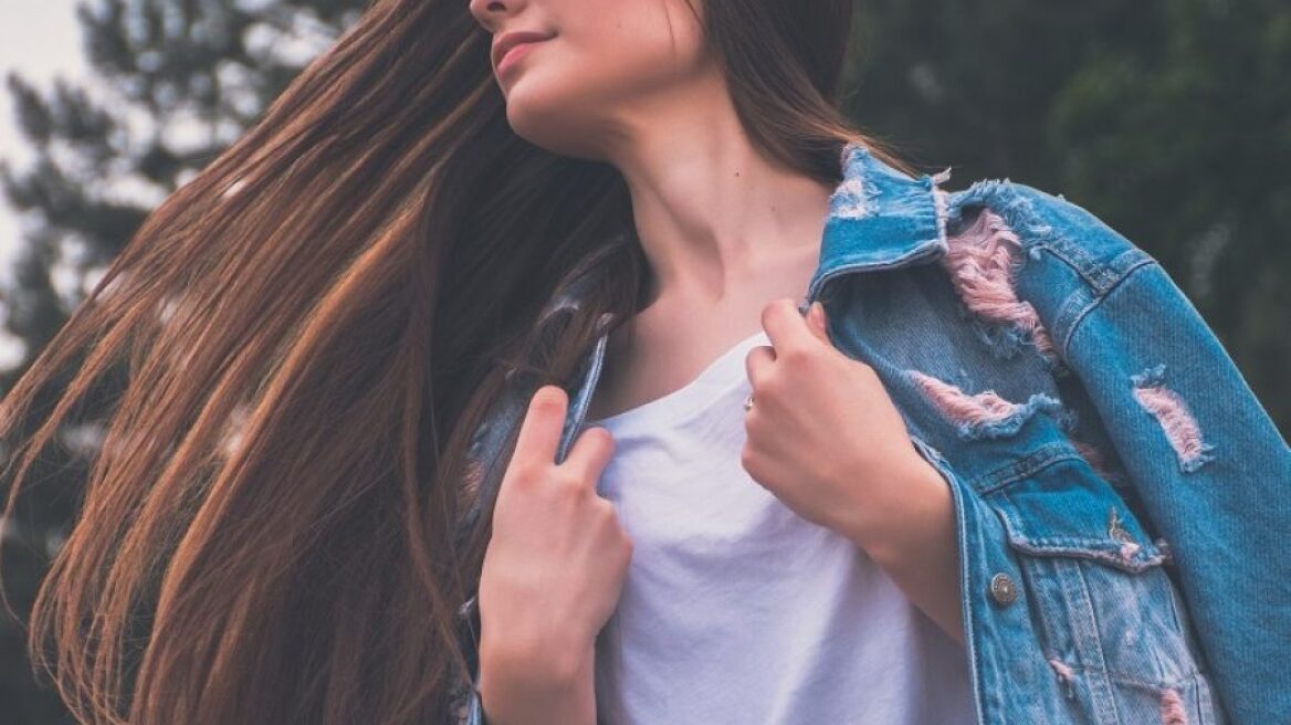 Πώς θα μεταμορφώσετε τα μαλλιά σας σε ένα μόλις δευτερόλεπτο 