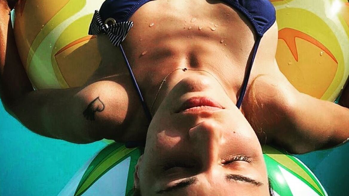 Η Χριστίνα Κολέτσα απολαμβάνει το καλοκαίρι