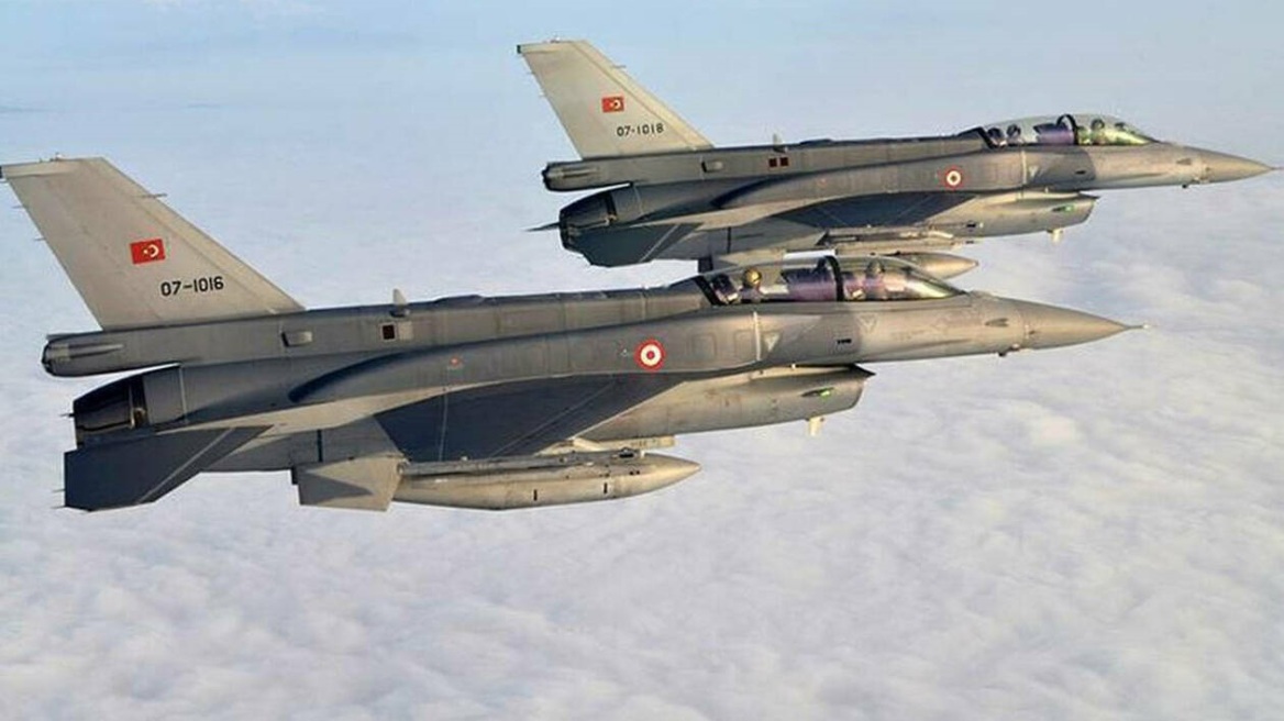 Έντεκα παραβιάσεις του εναέριου χώρου από τουρκικά μαχητικά 