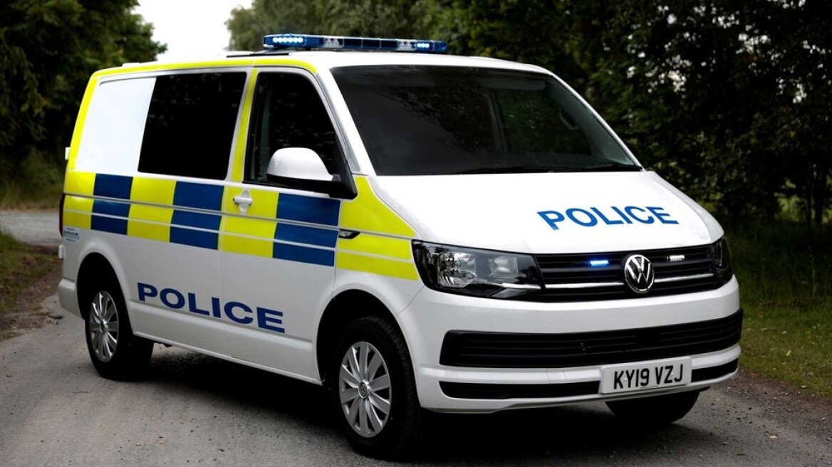 Ένα VW Transporter κελί...