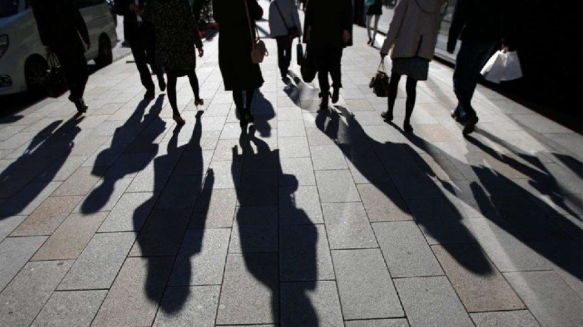 ΕΛΣΤΑΤ: Αντιμέτωπο με κίνδυνο φτώχειας 1 στα 3 ελληνικά νοικοκυριά