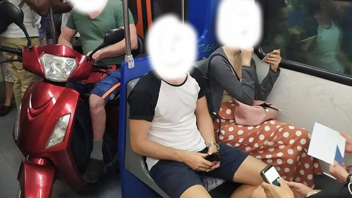H εξήγηση για τον τύπο με το σκούτερ μέσα στον ηλεκτρικό 