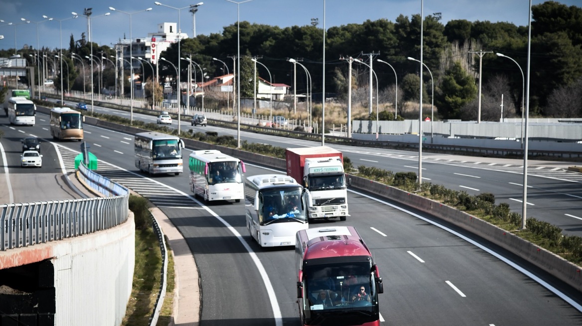 Κλειστό τμήμα της ΕΟ Αθηνών - Θεσσαλονίκης στο ύψος της Κατερίνης