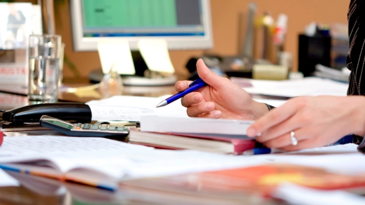 Γαλλία: Δημόσιοι υπάλληλοι πληρώνονταν επί... 30 χρόνια χωρίς να κάνουν απολύτως τίποτα!