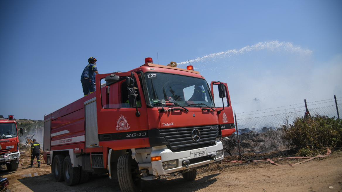 Φωτιά στο Κατράκειο θέατρο στη Νίκαια