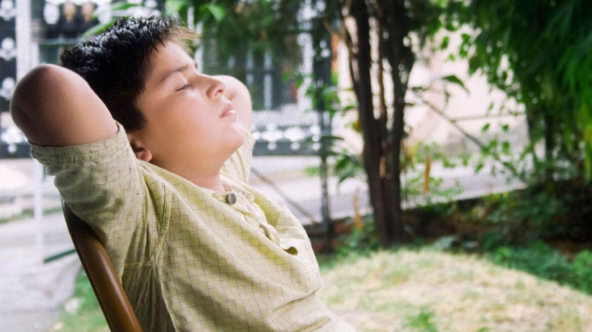 Τα οφέλη του μεσημεριανού ύπνου στη συμπεριφορά των παιδιών