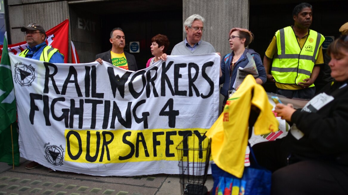 Βρετανία: Τα συνδικάτα θέλουν νέο δημοψηφίσμα για το Brexit