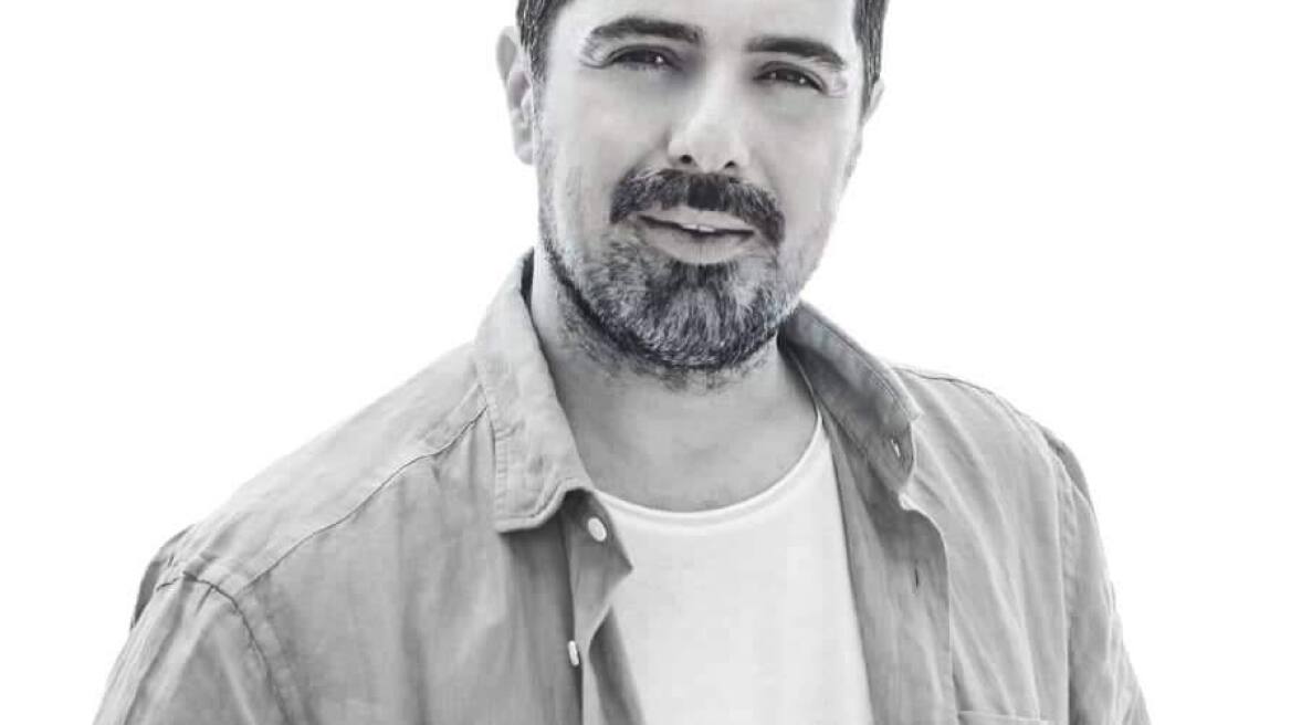 «Δεν πάω καλά»: Η νέα επιτυχία του Μάκη Δημάκη