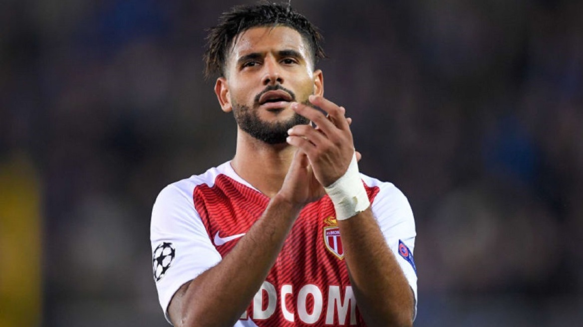 Ο Ολυμπιακός προχωρά για τον Μπενασέρ