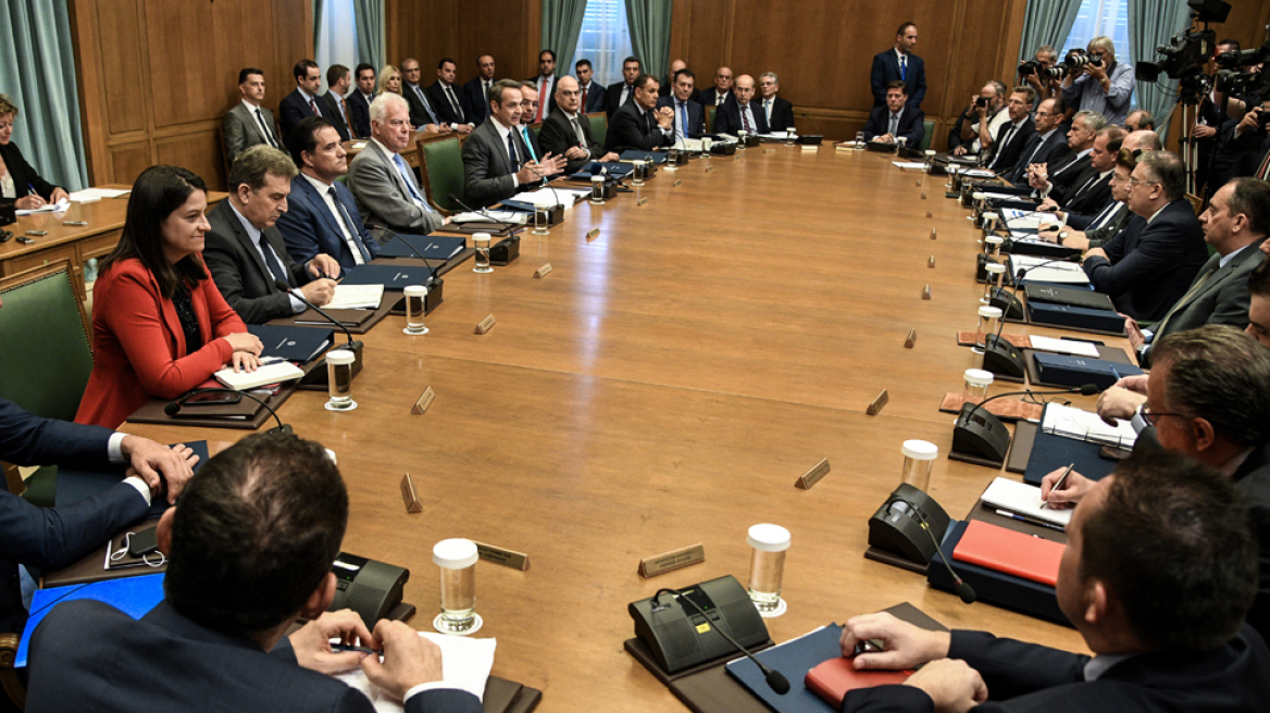 Μητσοτάκης: Θέλω μια κυβέρνηση που να λειτουργεί ως καλοκουρδισμένη μηχανή 