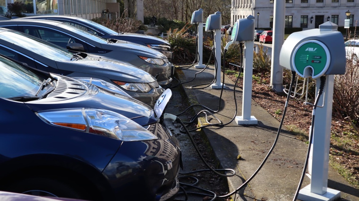 Πρωταθλήτρια στα ηλεκτρικά αυτοκίνητα η Νορβηγία