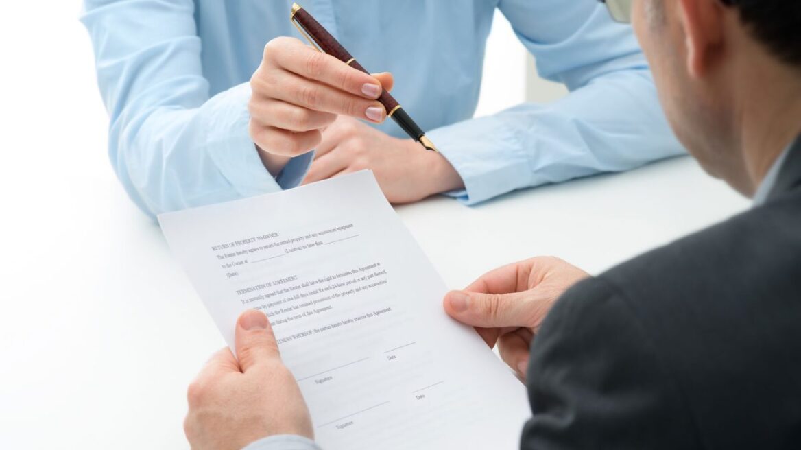 Οι πιο επικίνδυνες εξαιρέσεις των συμβολαίων υγείας