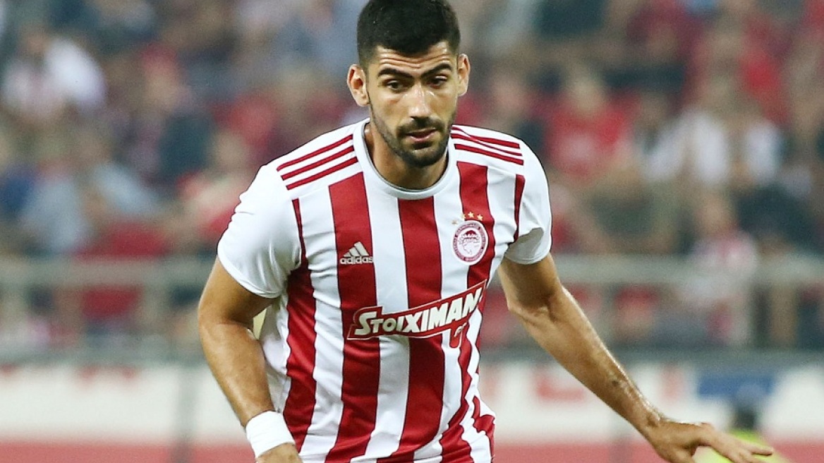 Υπογράφει νέο συμβόλαιο με τον Ολυμπιακό ο Μπουχαλάκης