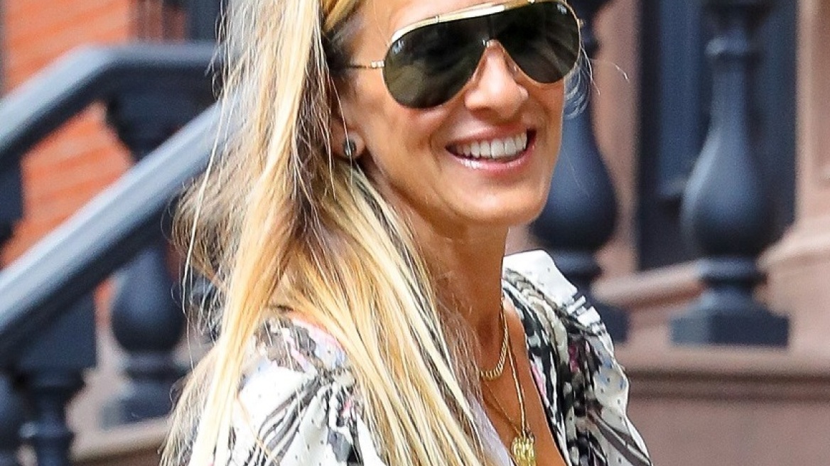 H Sarah Jessica Parker μόλις φόρεσε το ωραιότερο μάξι φόρεμα 