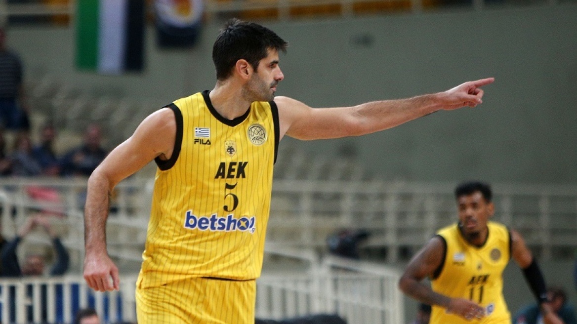 Κοντά στη Μούρθια ο Ντούσαν Σάκοτα