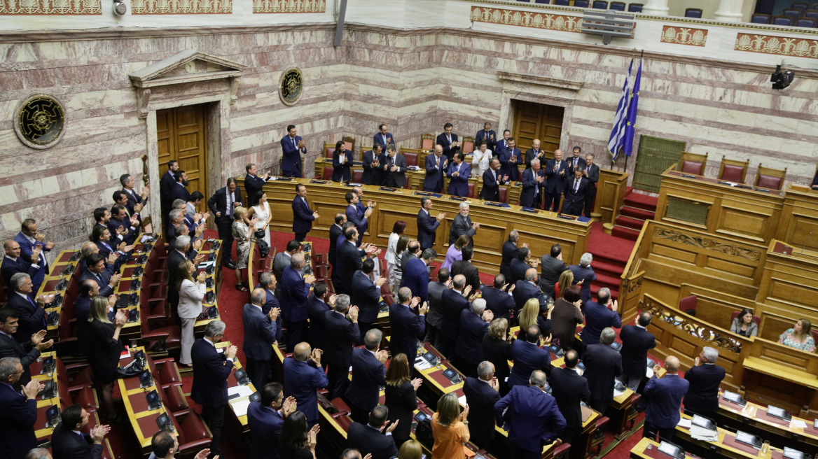 Πράσινο φως στο νομοσχέδιο για το επιτελικό κράτος - Ανοίγει ο δρόμος για θεσμικές αλλαγές