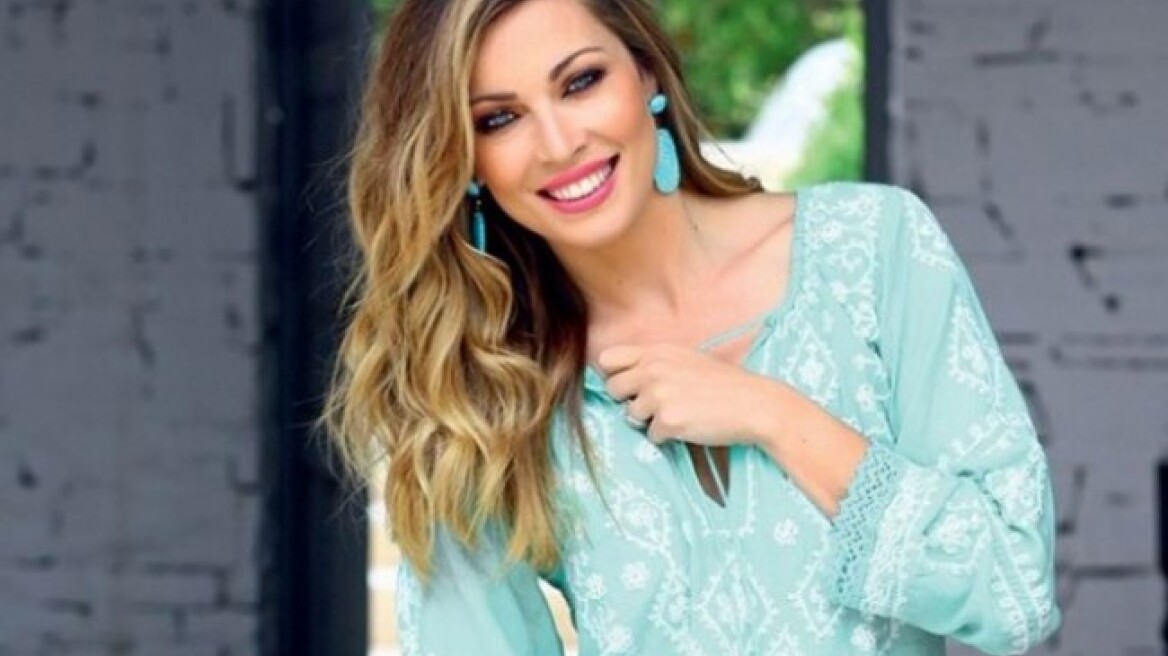 Η κόρη της Μαριέττας Χρουσαλά είναι μια όμορφη μικρή μπαλαρίνα 