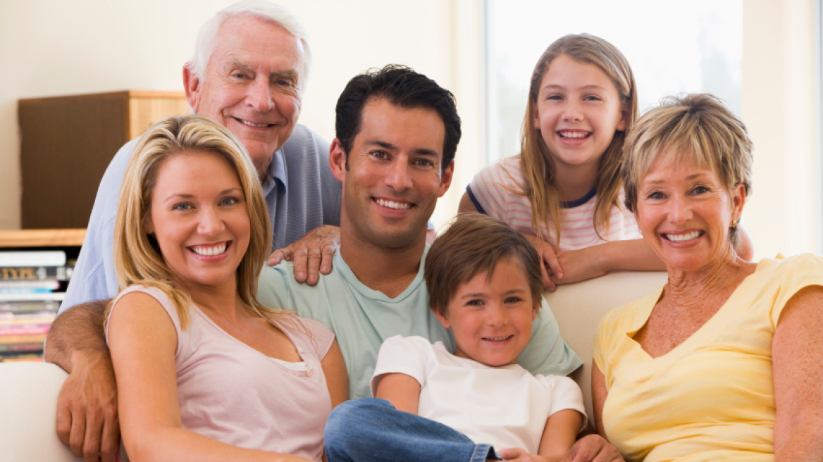 Ασφάλιση υγείας από τα 18; Να γιατί πρέπει να την κάνετε