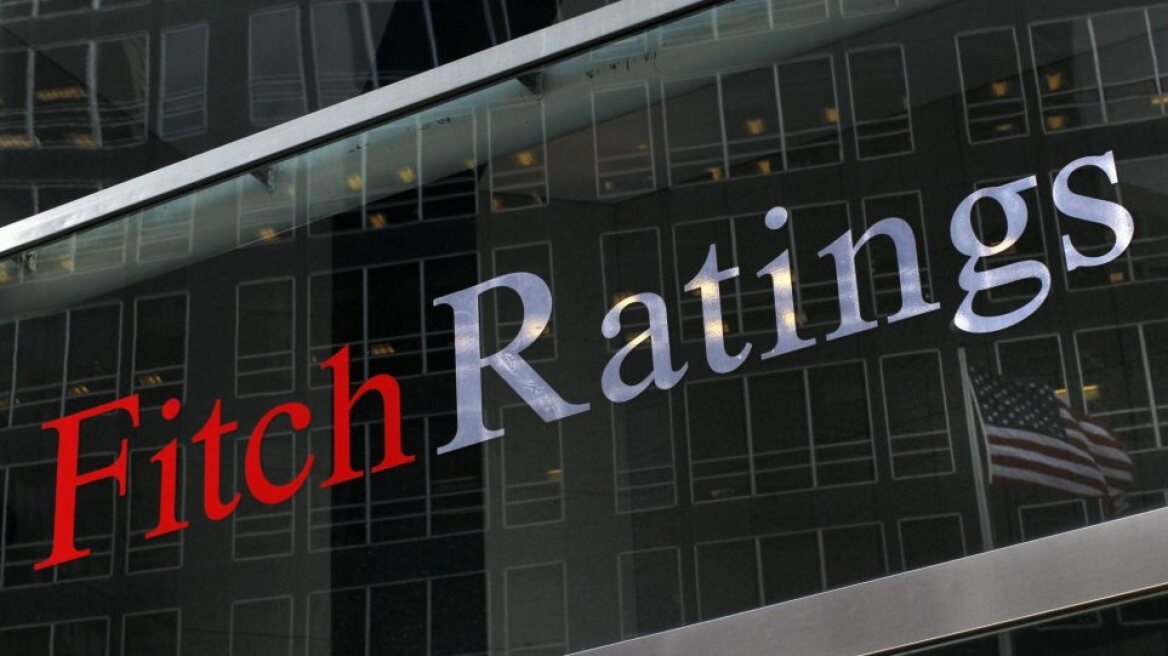 Fitch Ratings: Στο +6% η ελληνική οικονομία το 2021 – Ποιους κινδύνους «βλέπει»