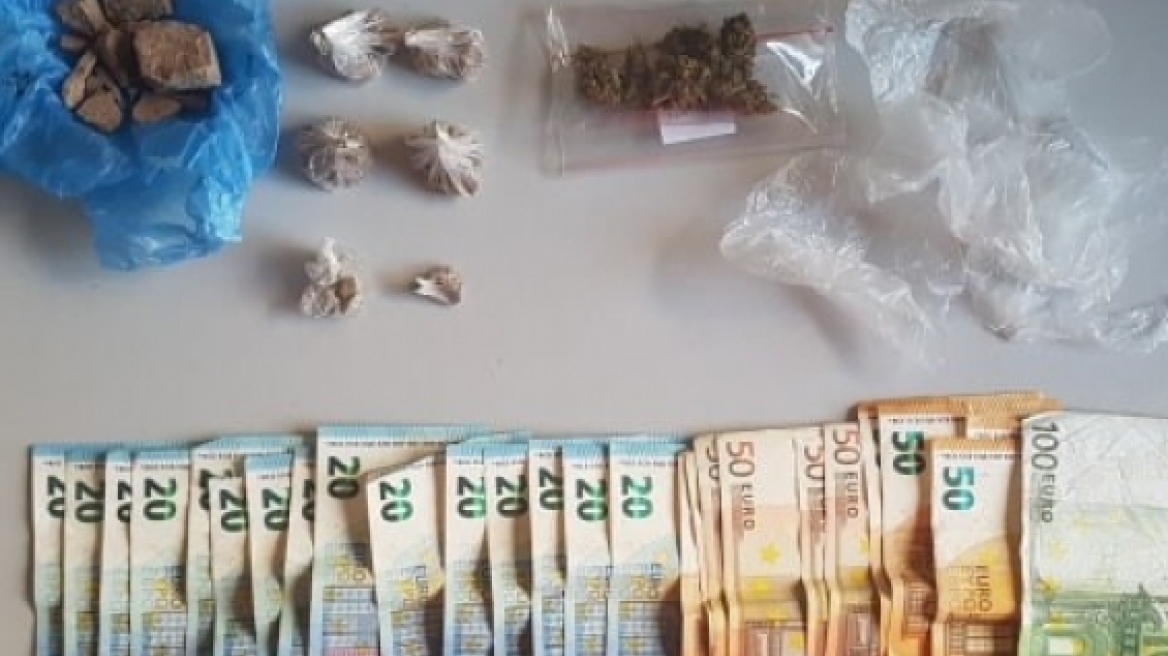 Πατέρας με τους δύο γιους του διακινούσαν κοκαΐνη στα Χανιά