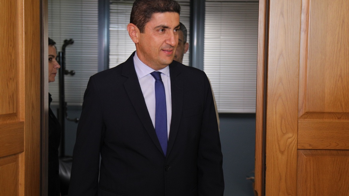 Αυγενάκης: Ξεκινά συναντήσεις με τις ΠΑΕ για το θέμα της βίας