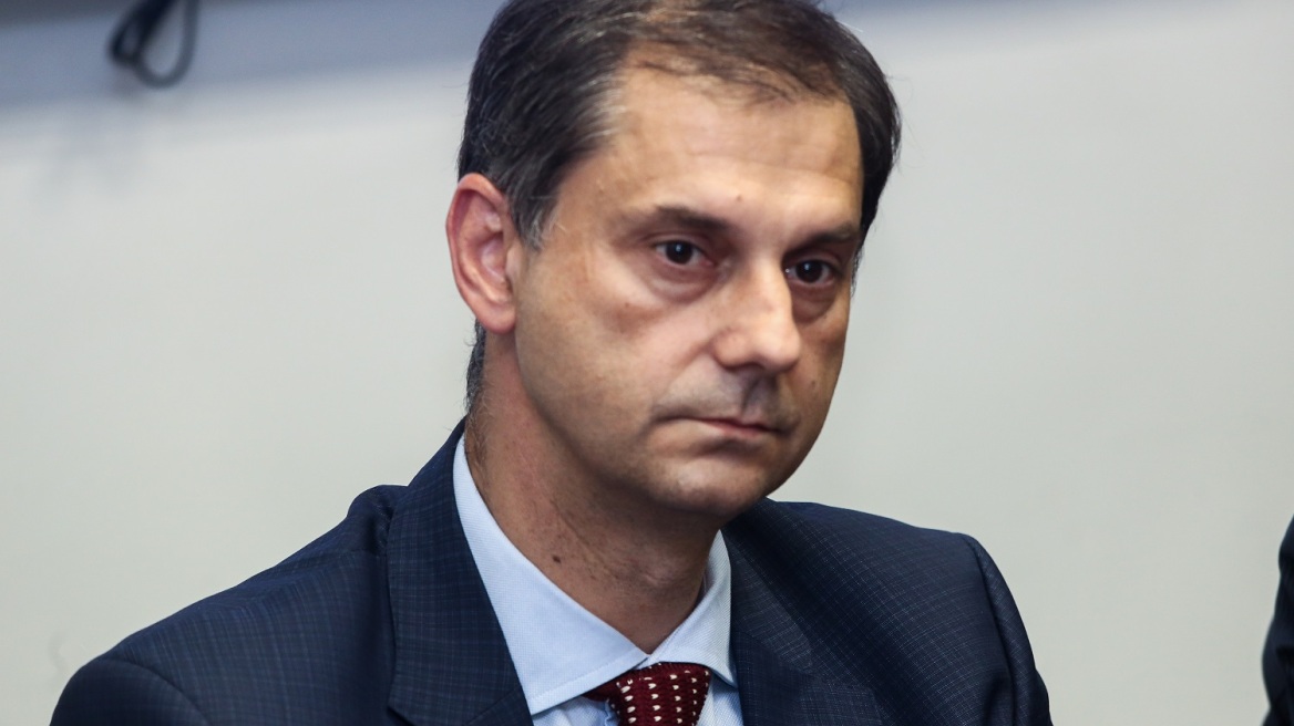 Θεοχάρης: Σύσκεψη με τους επαγγελματίες της Σαμοθράκης για τη «ζημιά» στον τουρισμό του νησιού