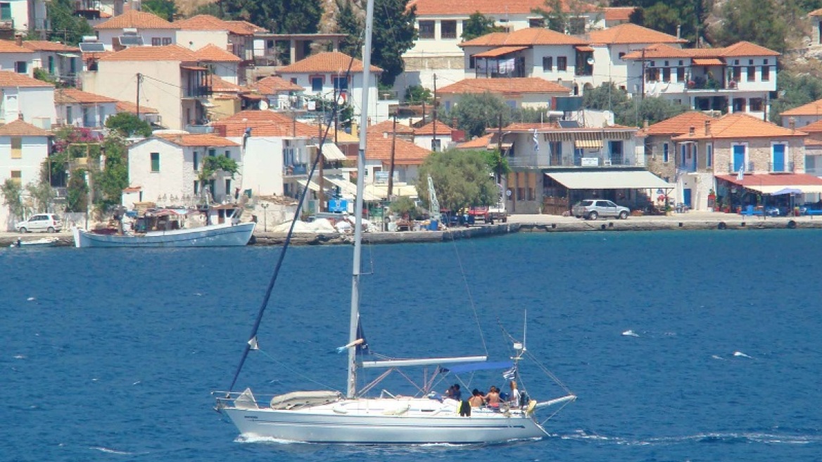 Σκιάθος: Αποκαταστάθηκε πλήρως η ηλεκτροδότηση μετά τη βλάβη
