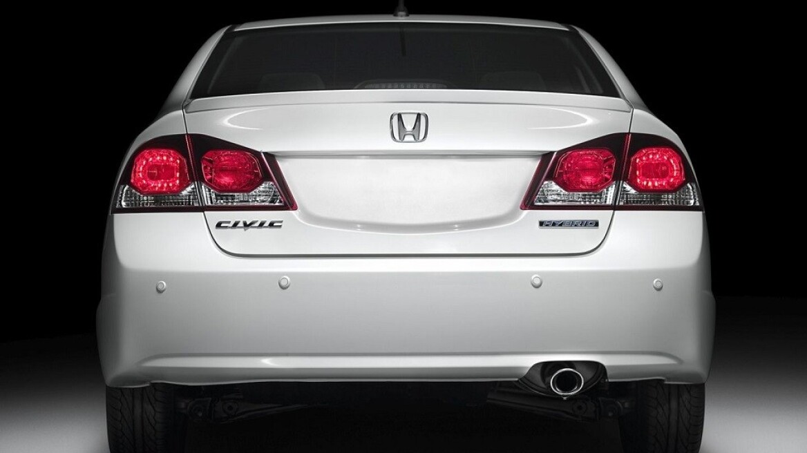 ΑΑΔΕ: Επιστροφή χρημάτων σε κατόχους αυτοκινήτων...