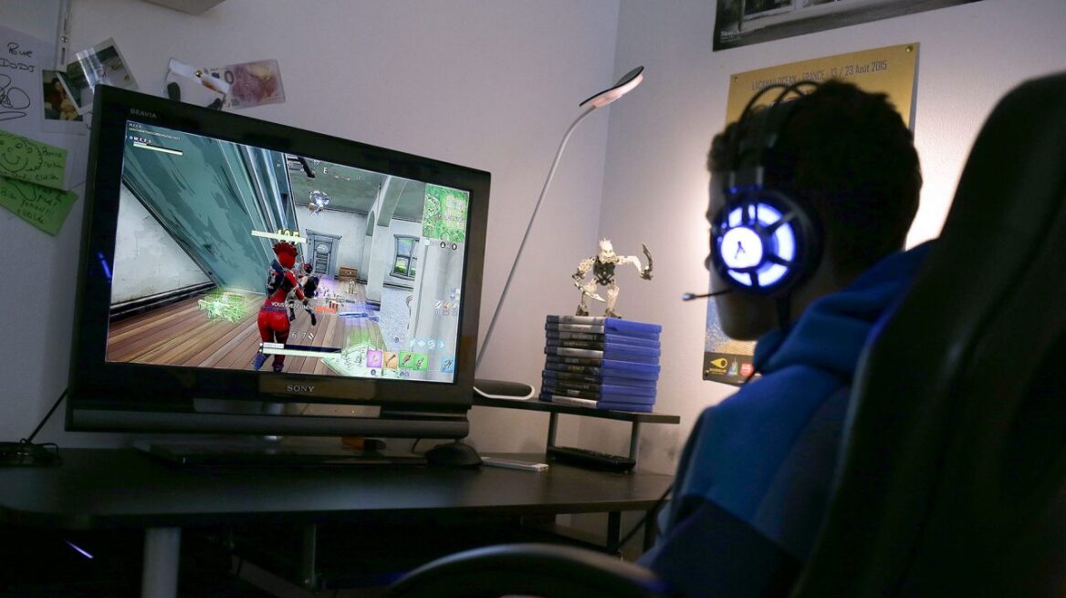 Fortnite: Πως θα απεξαρτηθεί το παιδί από το παιχνίδι-εθισμό