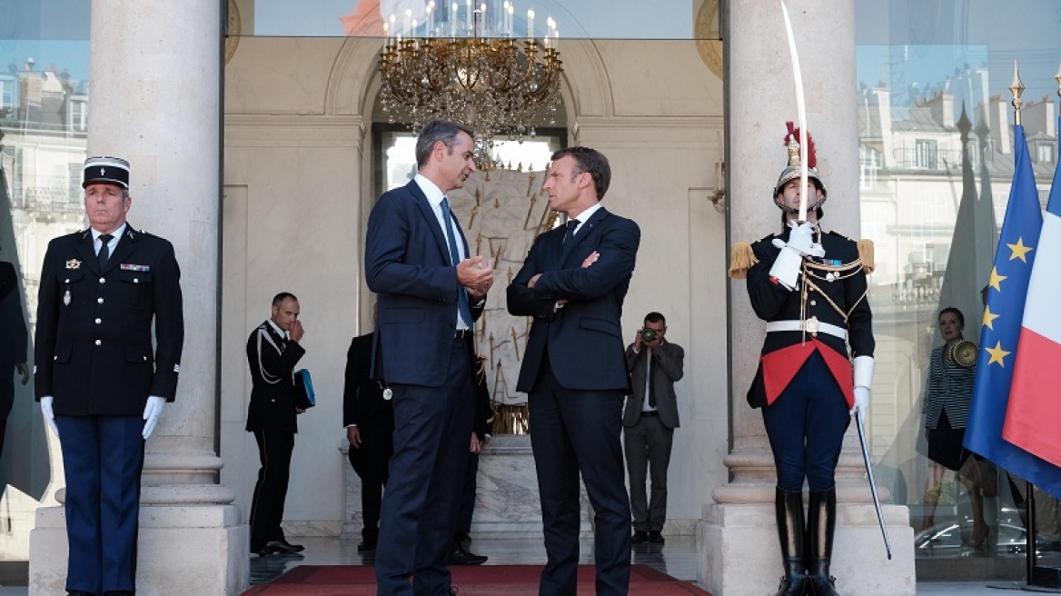 Μητσοτάκης: Η συνάντηση με τον Μακρόν επιβεβαίωσε τους δεσμούς μεταξύ των δύο λαών