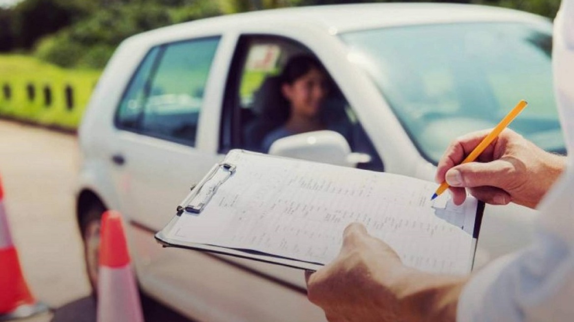 "Απεγκλωβίζονται" 150.000 υποψήφιοι οδηγοί – Τι θα γίνει με τους ηλικιωμένους!