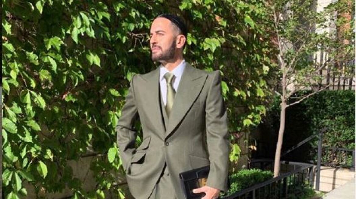 Ο Marc Jacobs πήγε στα βραβεία MTV με κόκκινα γοβάκια