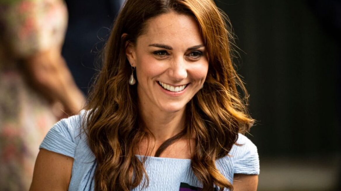 Τα 5 φορέματα που πρέπει κάθε γυναίκα να έχει στη ντουλάπα της, σύμφωνα με την Κέιτ Μίντλετον 