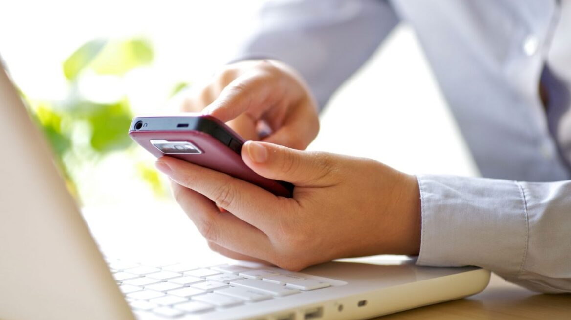 Η καθημερινή συνήθεια που σαμποτάρει το μυαλό σας