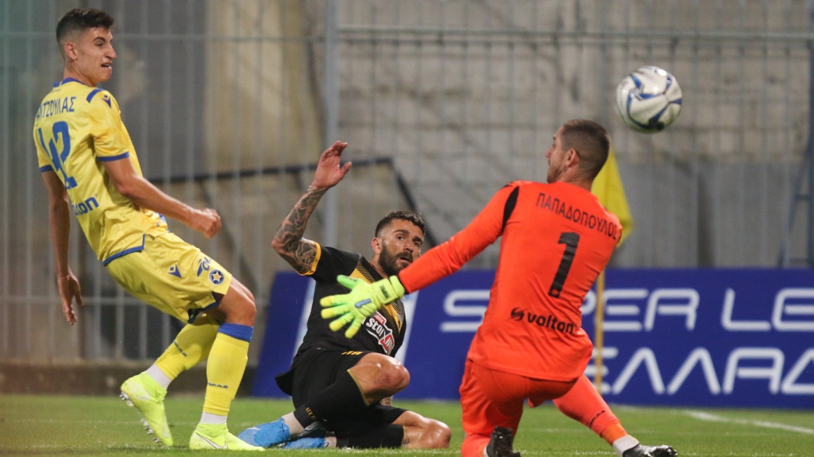 Super League: Αστέρας Τρίπολης-ΑΕΚ 2-3 «Σκύλιασε» και νίκησε