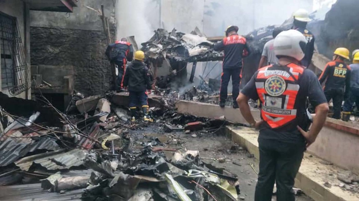 Φιλιππίνες: Συνετρίβη μικρό αεροσκάφος σε τουριστικό θέρετρο - Οκτώ νεκροί