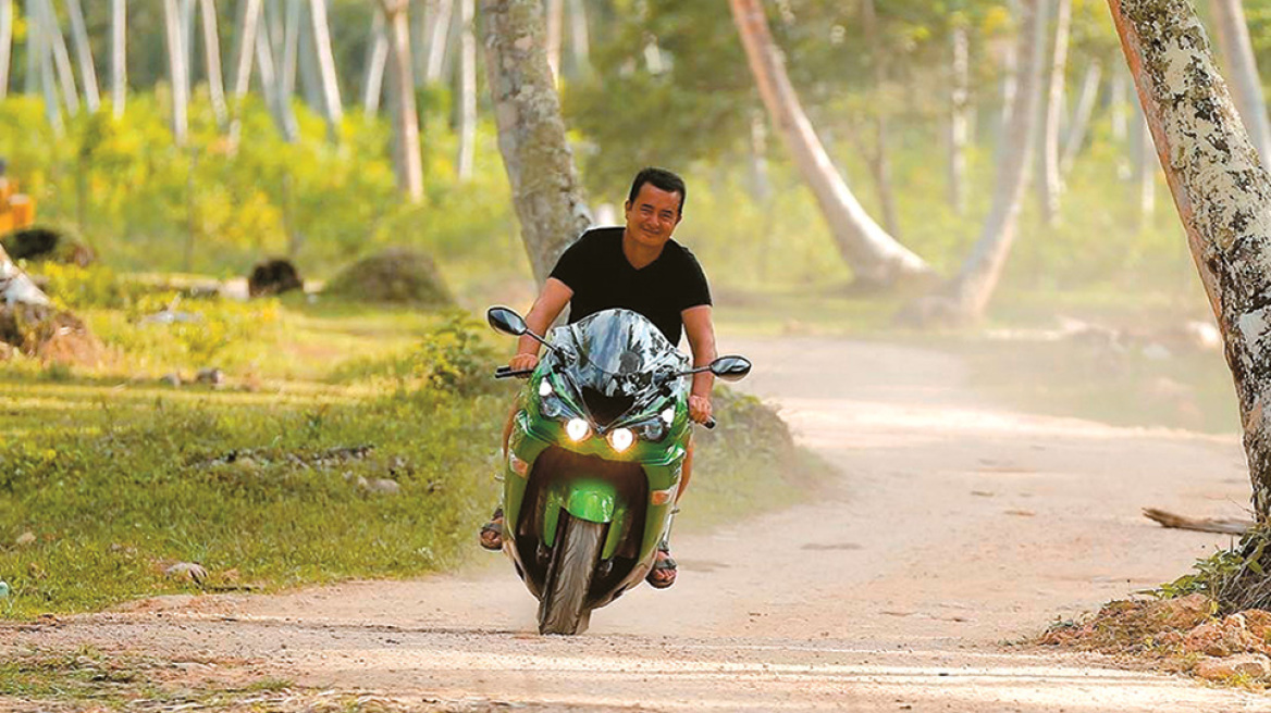 Πέρασαν τον Ατζούν για... δουλέμπορο στη Χίο