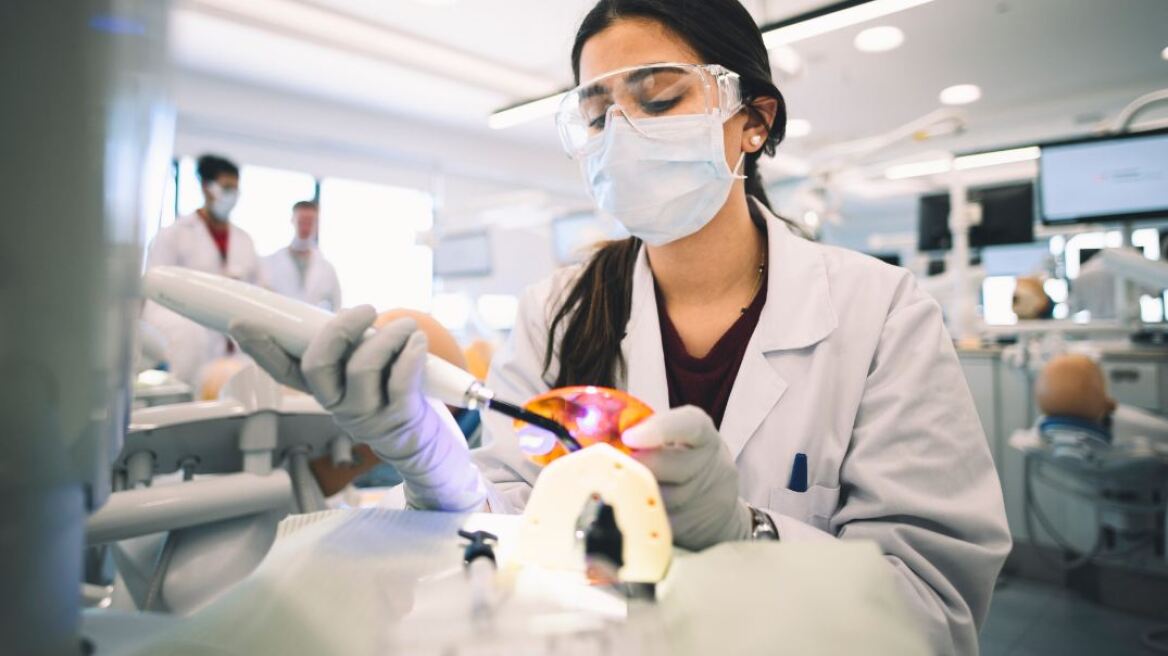 Γιατροί «νέας γενιάς» στην Κύπρο