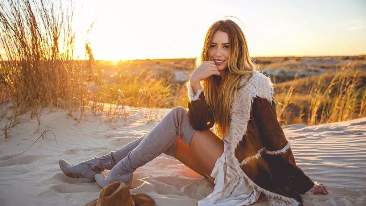 Σκοτώθηκε σε τροχαίο η τραγουδίστρια Kylie Rae Harris