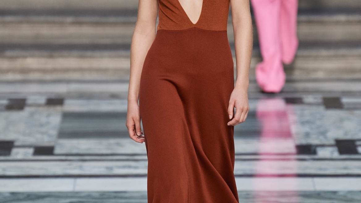 4 styling tips από τη Victoria Beckham