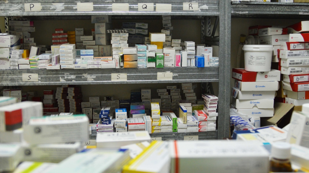 Φαρμακοποιοί: «Όχι» στη δωρεάν διάθεση ακριβών φαρμάκων